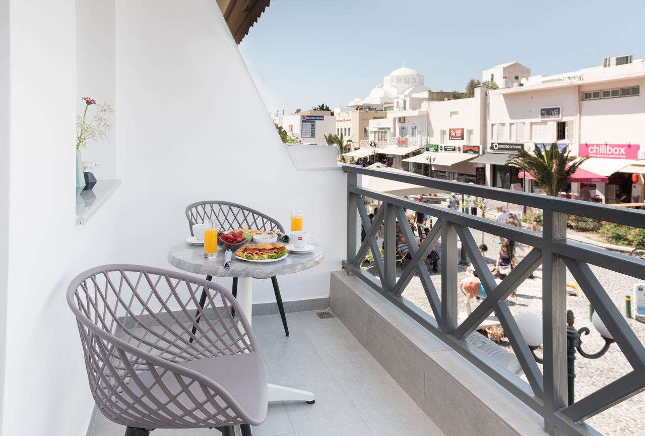 Santorini Main Square Hotel Fira  Bagian luar foto