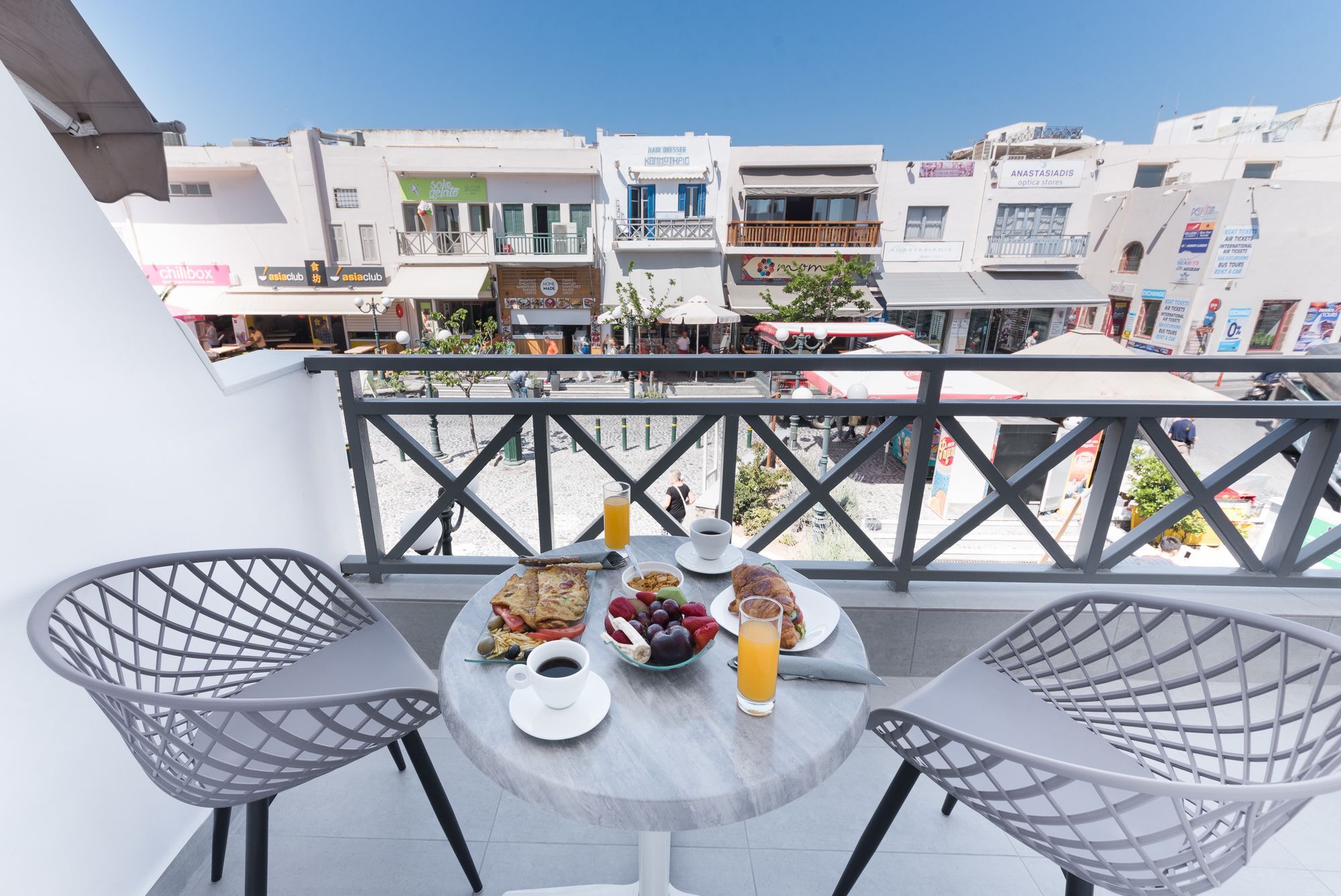 Santorini Main Square Hotel Fira  Bagian luar foto